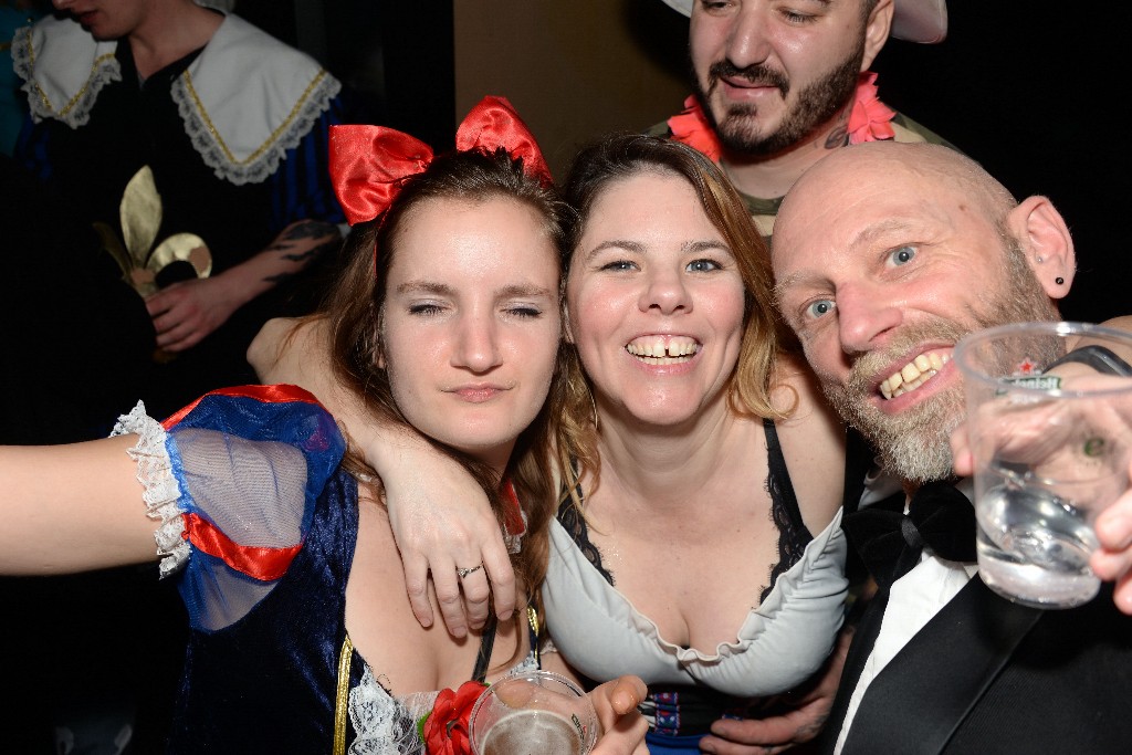 ../Images/Afterparty carnaval 092.jpg